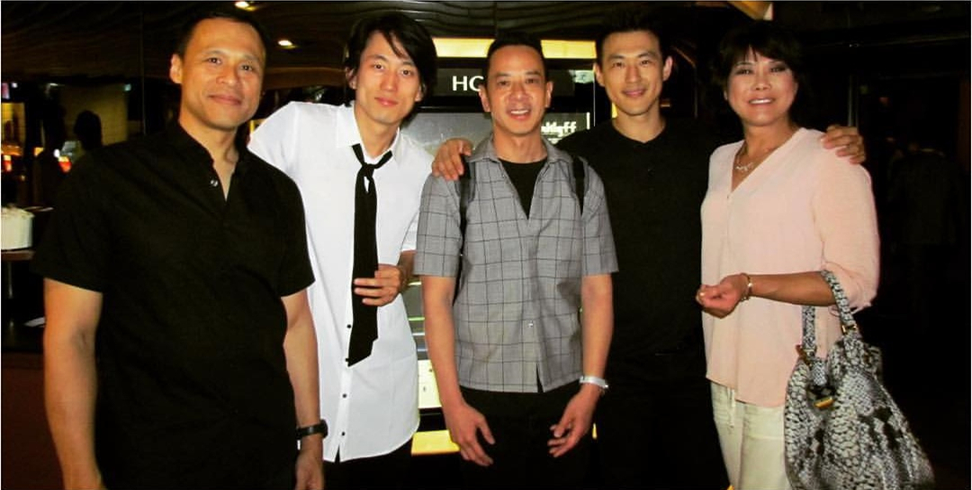 封面有男天剧照的剧照