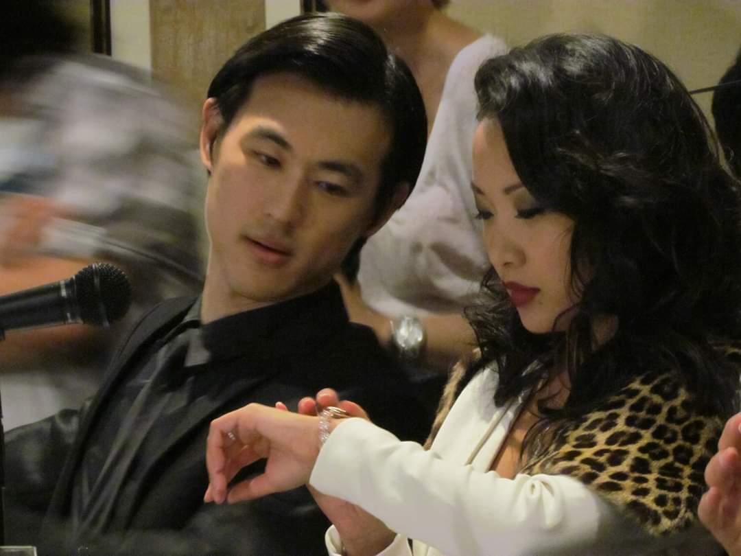 封面有男天剧照的剧照