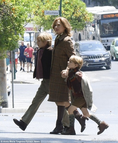 金钱世界剧照的剧照