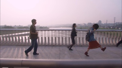 只是爱着你剧照的剧照