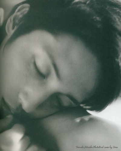 只是爱着你剧照的剧照