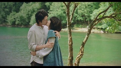 只是爱着你剧照的剧照