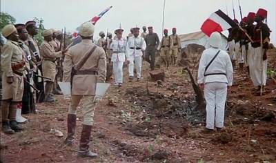 黑人为白人作战剧照的剧照