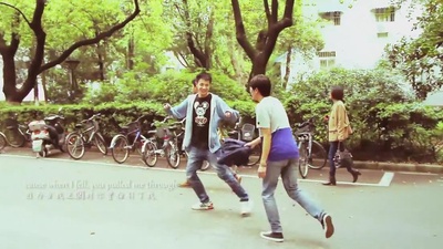 有我在这里剧照的剧照