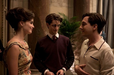 伊夫圣罗兰传剧照的剧照