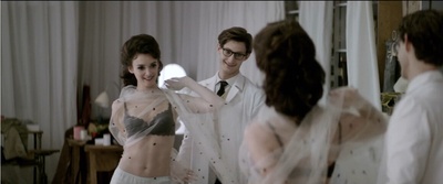 伊夫圣罗兰传剧照的剧照