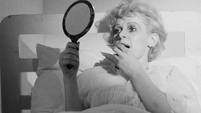 维洛妮卡佛丝剧照的剧照