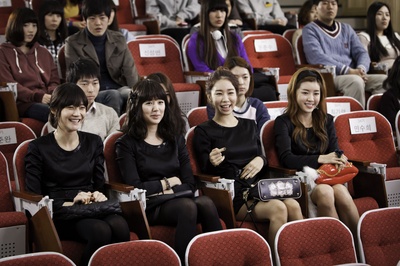 我的黑色小礼服剧照的剧照