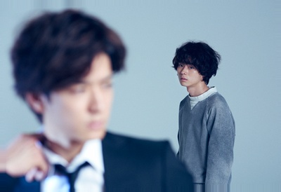 粉与灰剧照的剧照