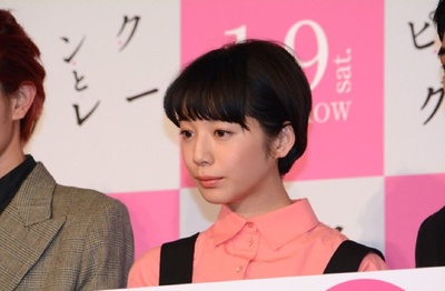 粉与灰剧照的剧照