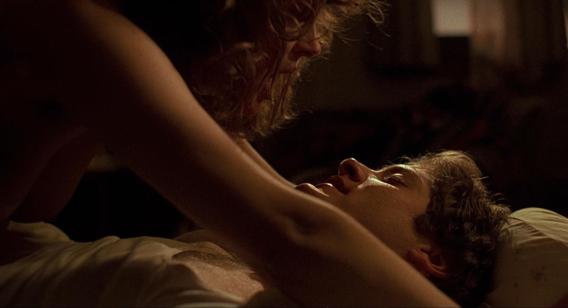 情挑六月花剧照的剧照