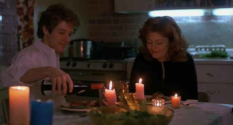 情挑六月花剧照的剧照