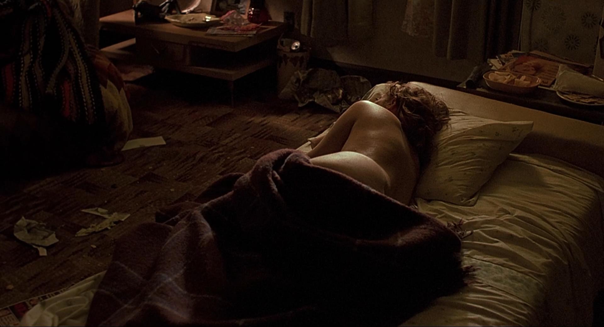 情挑六月花剧照的剧照