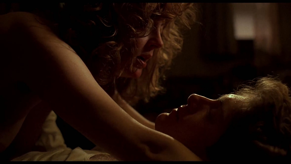 情挑六月花剧照的剧照