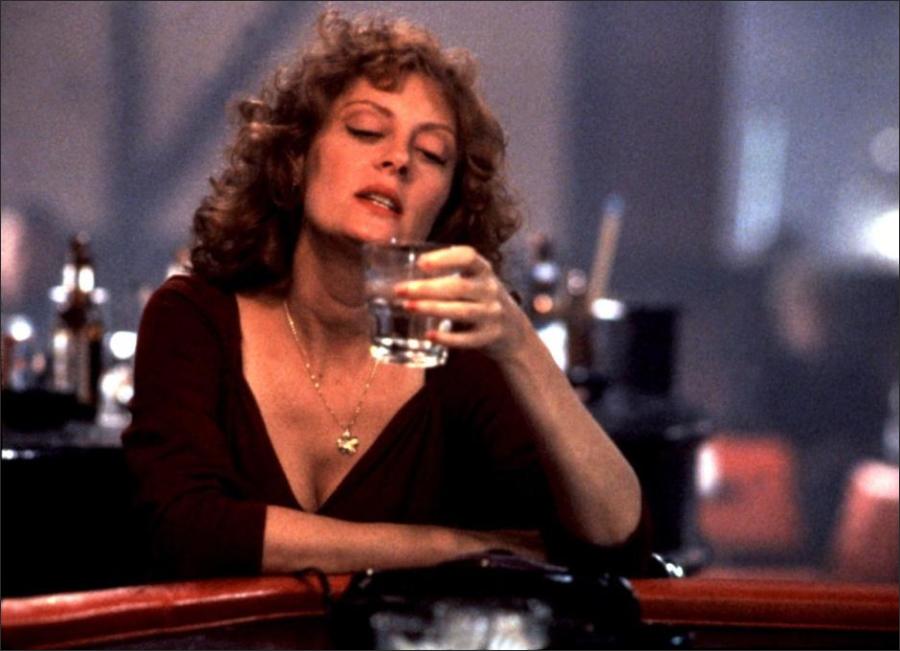 情挑六月花剧照的剧照