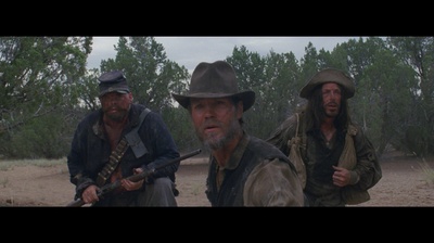 亡命徒与天使剧照的剧照