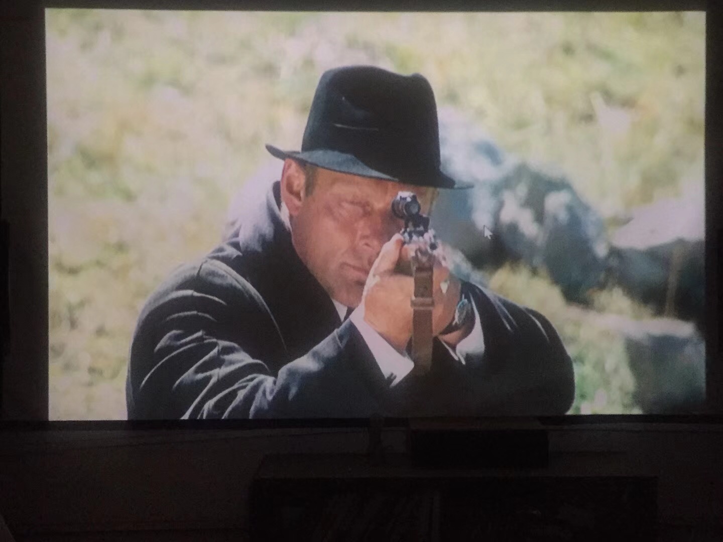 沉默的人剧照的剧照