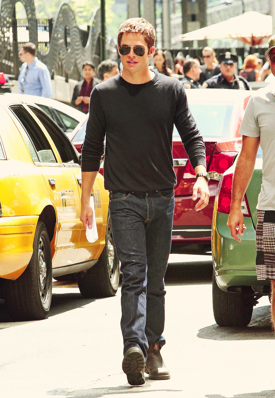 一触即发剧照的剧照