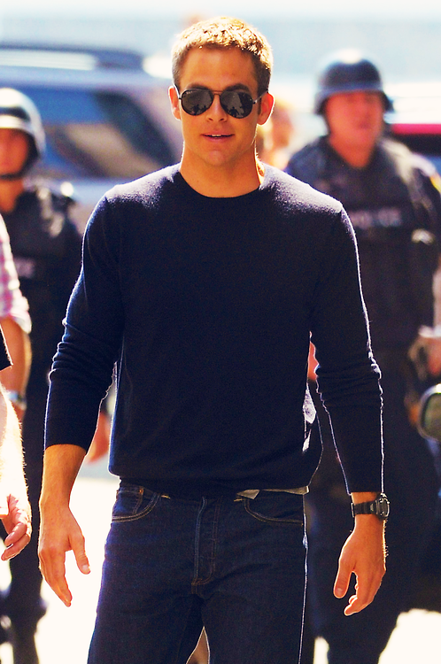 一触即发剧照的剧照