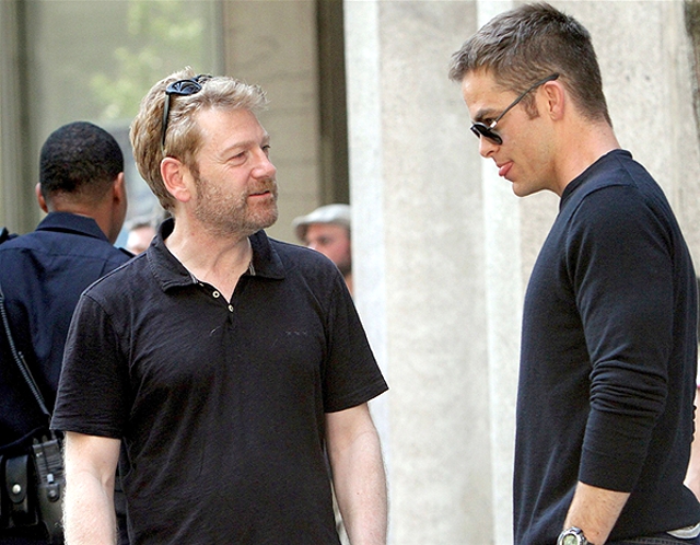 一触即发剧照的剧照