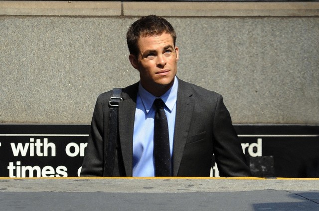 一触即发剧照的剧照