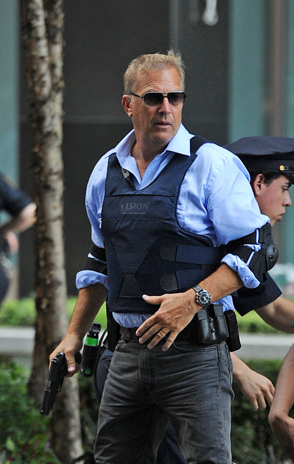 一触即发剧照的剧照