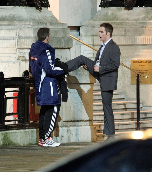 一触即发剧照的剧照