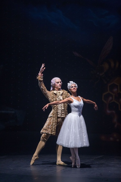 胡桃夹子与四个王国剧照的剧照