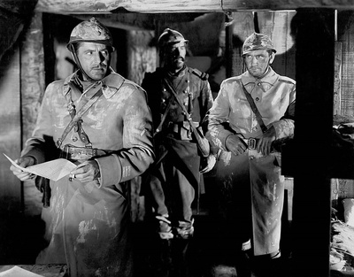 光荣之路剧照的剧照