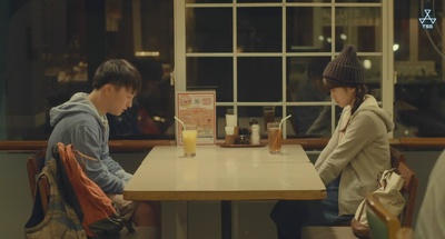 白昼之雨剧照的剧照