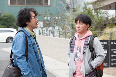 白昼之雨剧照的剧照