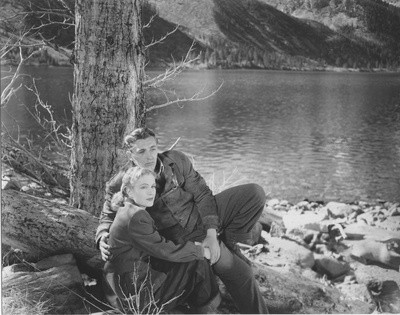 漩涡之外剧照的剧照