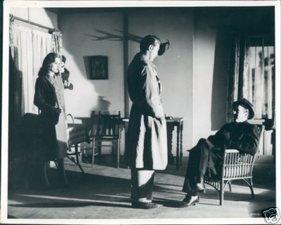 漩涡之外剧照的剧照