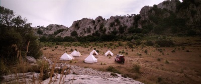 逃亡僵尸岛剧照的剧照