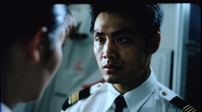 紧急迫降剧照的剧照