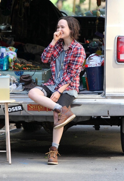 塔卢拉剧照的剧照