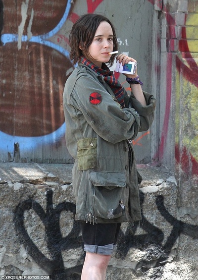 塔卢拉剧照的剧照