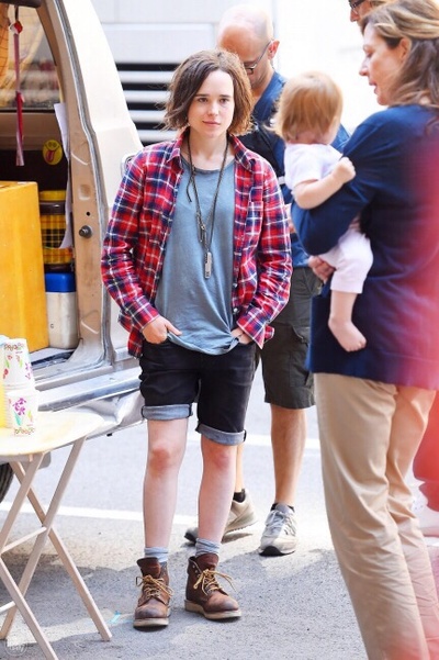 塔卢拉剧照的剧照