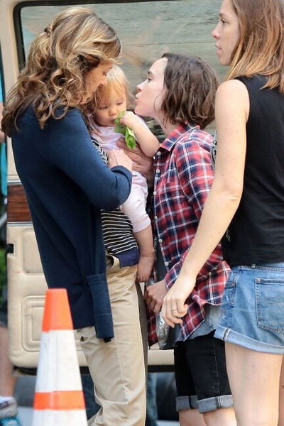 塔卢拉剧照的剧照