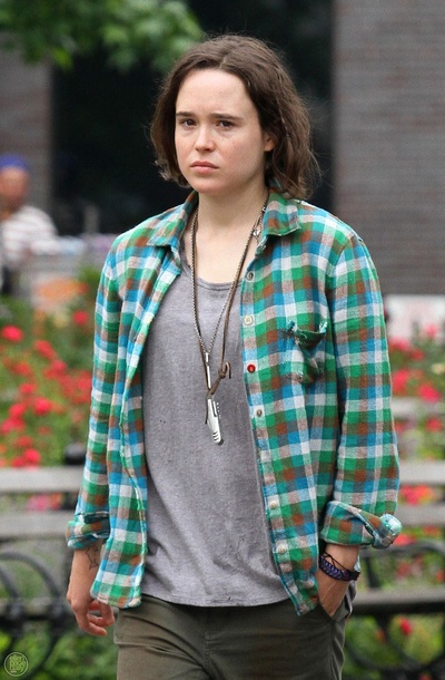 塔卢拉剧照的剧照