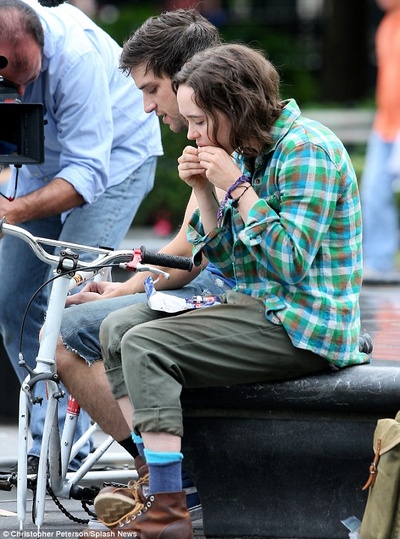 塔卢拉剧照的剧照