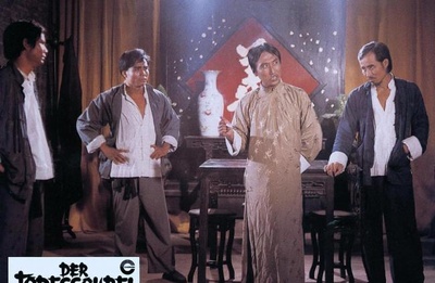 硬汉剧照的剧照