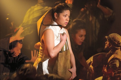 《西贡小姐》二十五周年表演剧照的剧照