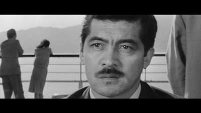 饥饿海峡剧照的剧照