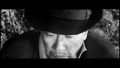 饥饿海峡剧照的剧照