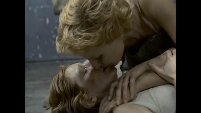 审问剧照的剧照