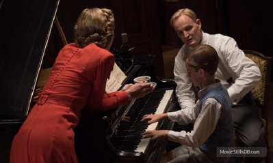 刺杀盖世太保剧照的剧照