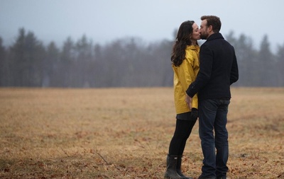 摇摇欲坠剧照的剧照