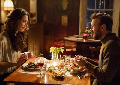 摇摇欲坠剧照的剧照