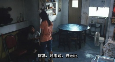 黑暗之光剧照的剧照